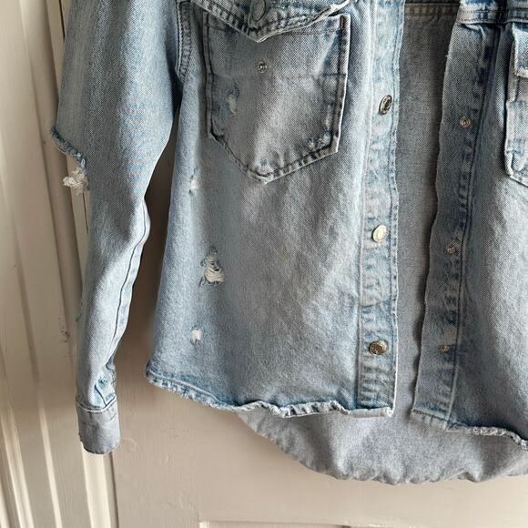 Zara Distressed Denim Jeans Jacket - Picture 6 of 10